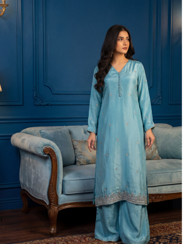 Embroidered Winter Suit – Elegant Ladies 2 Piece Stitched